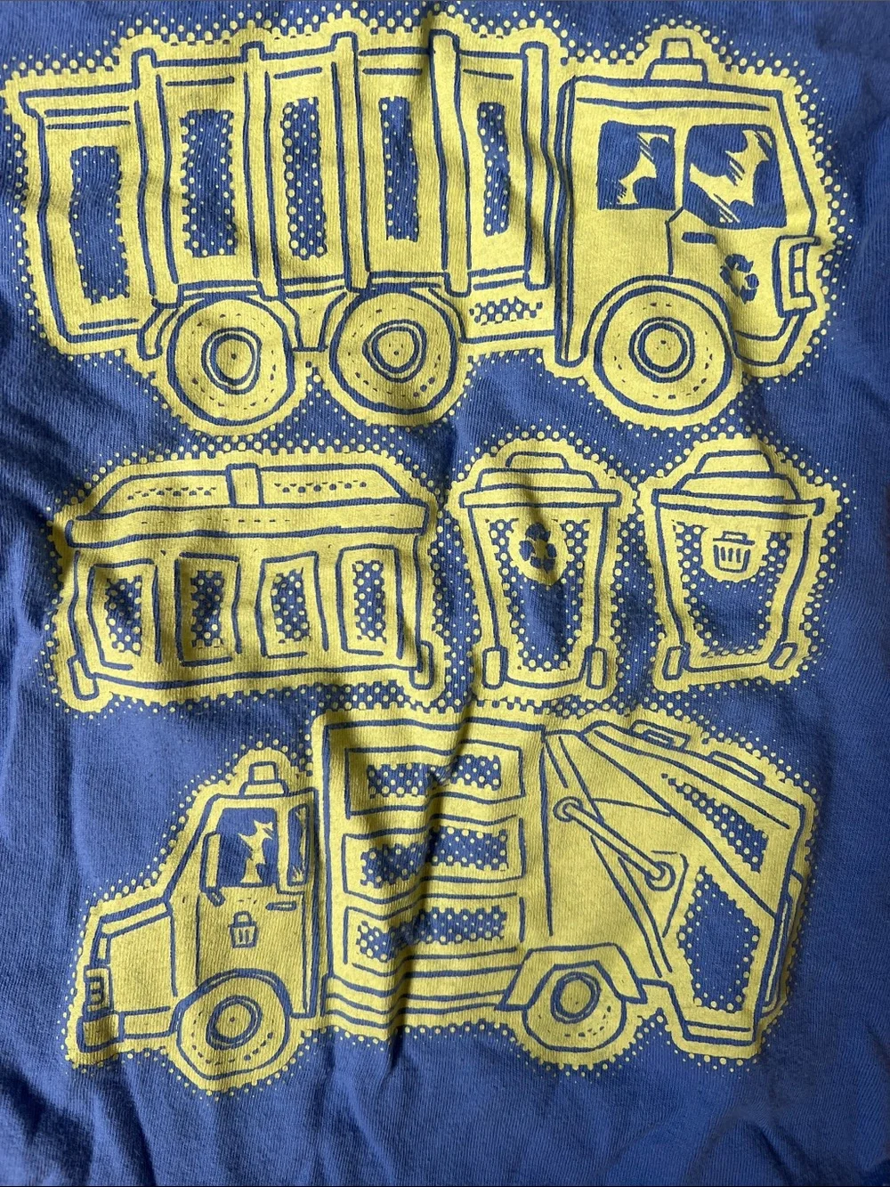 5 pack- Bright Graphic Tee combo- all carters/oshkosh- all 2T